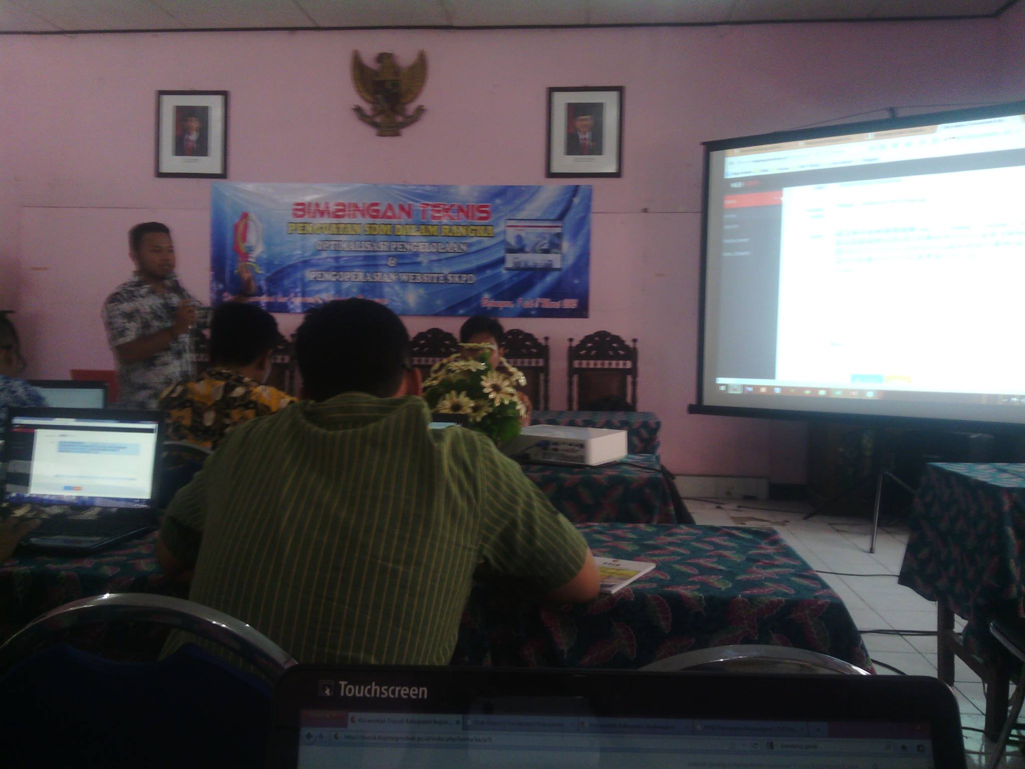 Operator Website Kecamatan ikuti BIMTEK di KOMINFO
