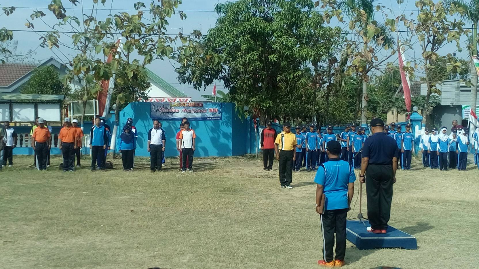 Upacara Hari Olah raga Nasional XXXII