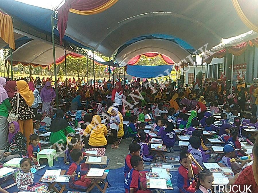 “800 Lebih Anak Mengikuti Lomba Mewarnai Dalam Rangka Memeriyahkan HUT RI Ke 73” Trucuk Bojonegoro