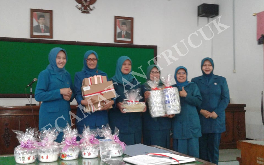 TP-PKK Kecamatan Trucuk Menyabet Juara Tiga “Lomba Administrasi PKK Se-Kabupaten Bojonegoro”
