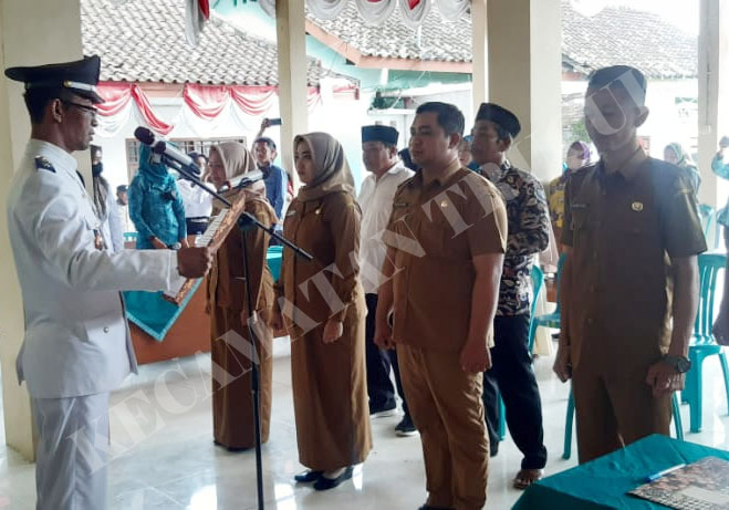 Untuk Meningkatkan Pelayanan "Kades Mori Lantik Empat Parades"