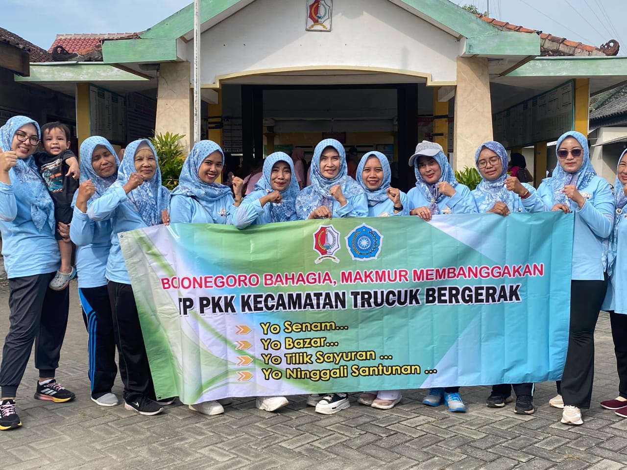 TP PKK Bersama 200 Lebih Kader Mengikuti Swnam BMM