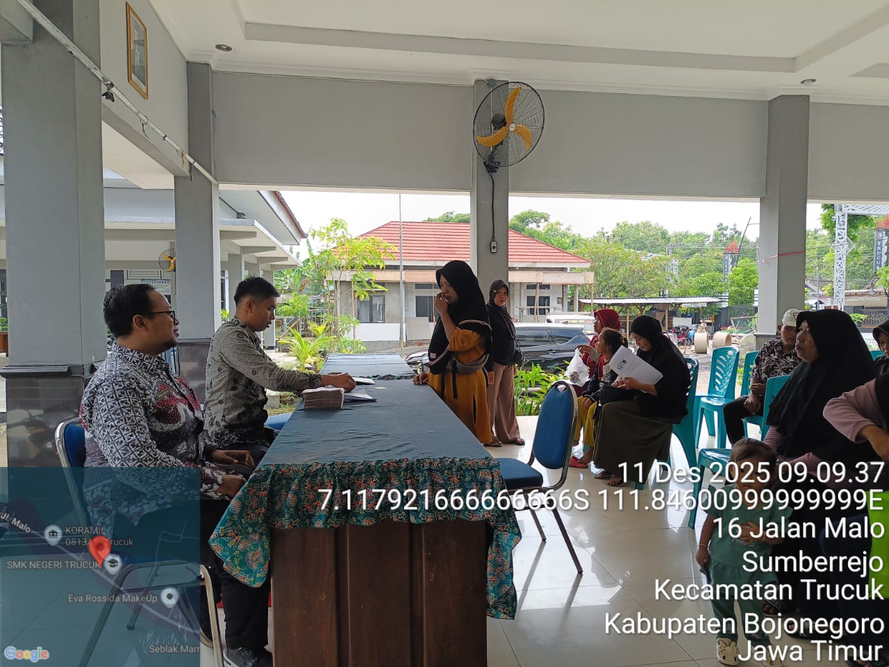 Bantuan Pangan Non Tunai (BPNT) 2025 Disalurkan di Trucuk, Bojonegoro