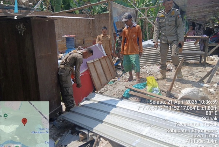 Waspada! Fenomena Tanah Ambles Landa Pemukiman Warga di Desa Sranak Trucuk