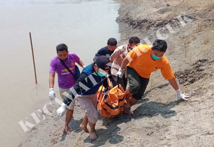 Mayat Laki-Laki Di Temukan Mengapung Di Sungai Bengawan Solo