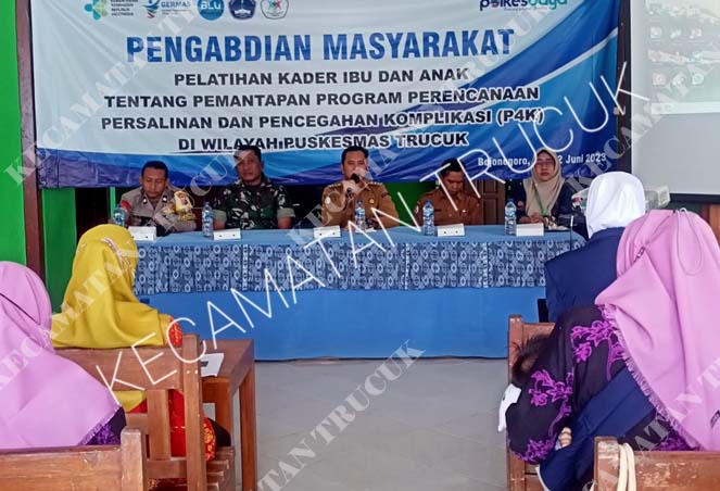 Tekan AKI Prodi 3 D Kebidanan Bojonegoro Melaksanakan Pelatihan P4K