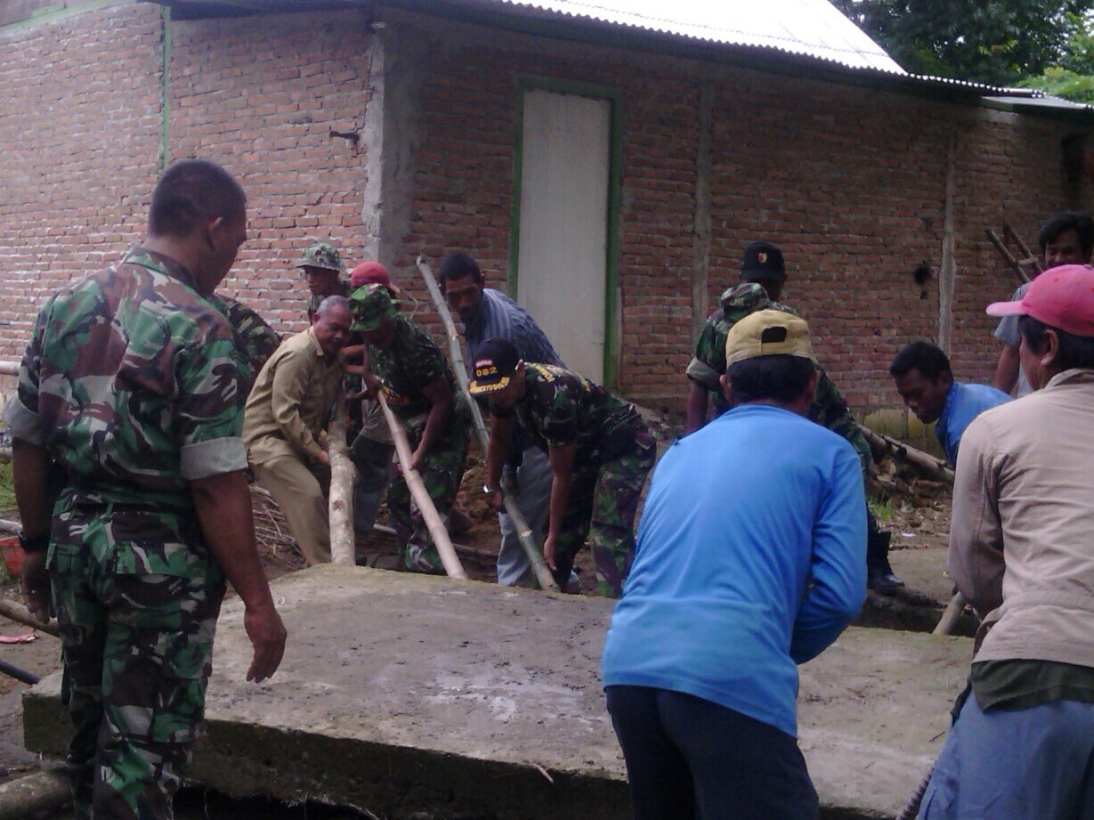 Gotong Royong bersama Koramil